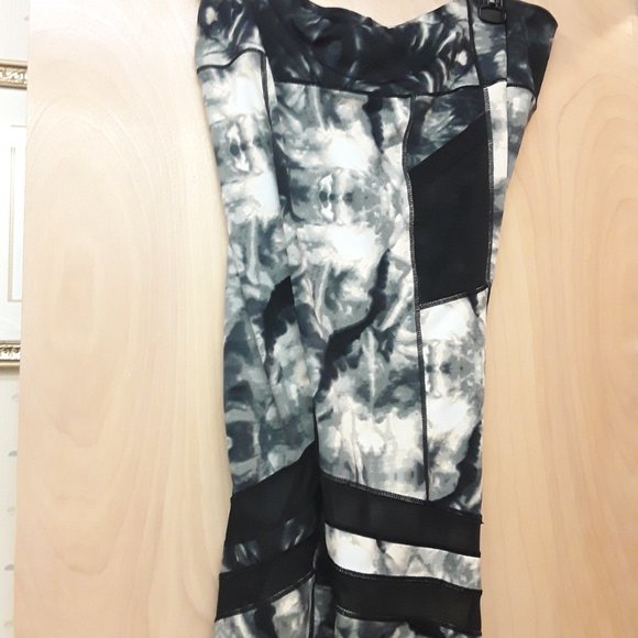 Orag Grey tie die pocket mesh leggings 3X - Picture 13 of 14